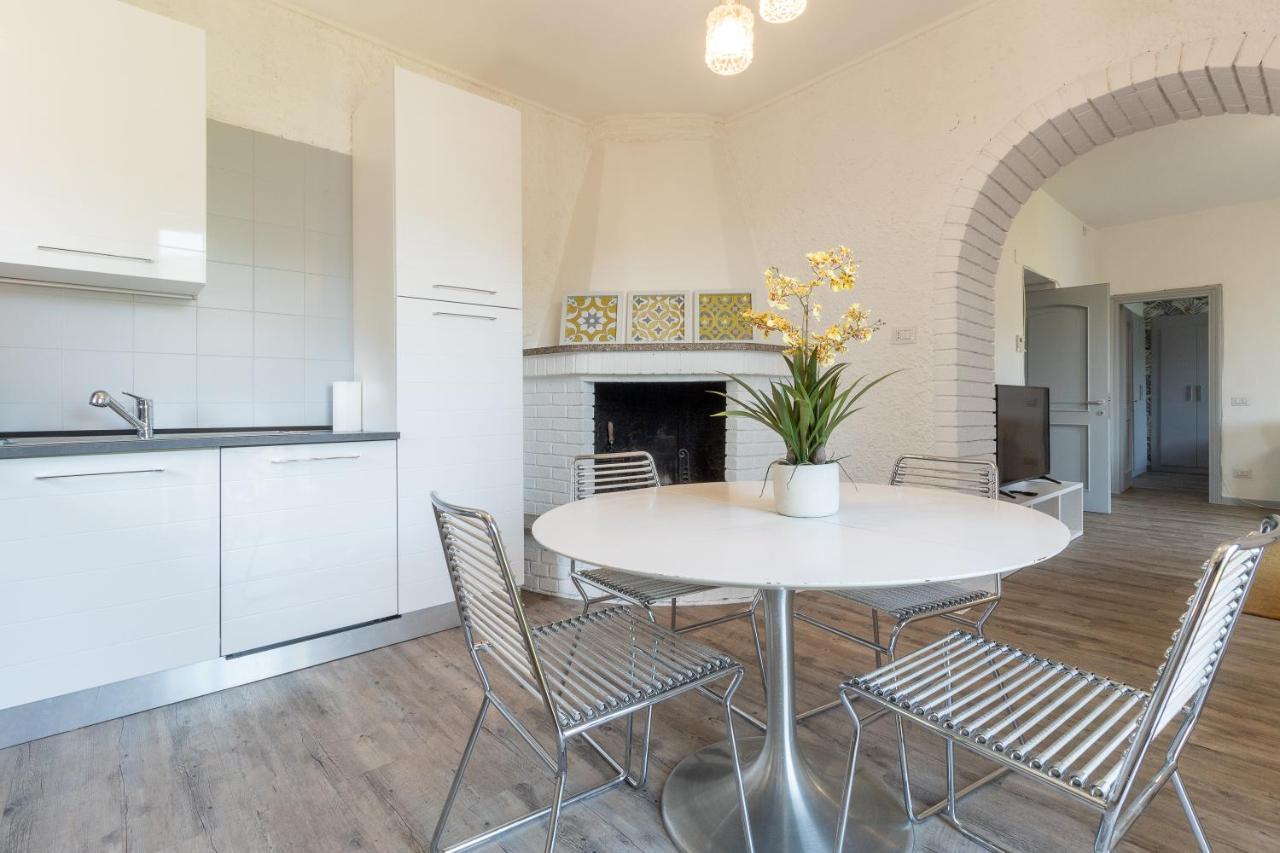 L Como Lake Apartment ภายนอก รูปภาพ